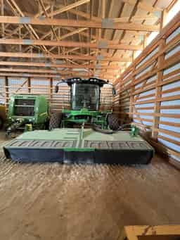 2020 John Deere W235 Image