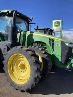 2015 John Deere 8270R Image