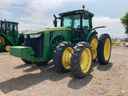 2011 John Deere 8285R Image