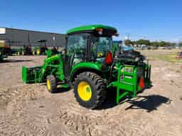 2022 John Deere 3046R Image