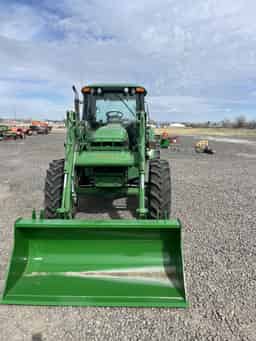 2002 John Deere 6420 Image