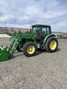 2002 John Deere 6420 Image