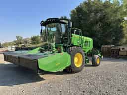 2021 John Deere W235 Image