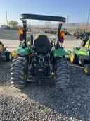 2018 John Deere 2032R Image