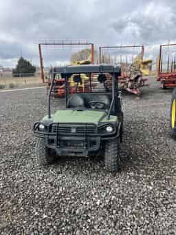 John Deere 825i Image