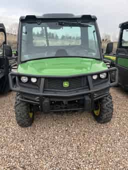 2024 John Deere XUV835M Image