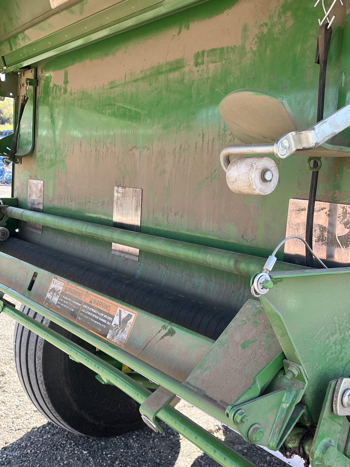 2017 John Deere 569 Image