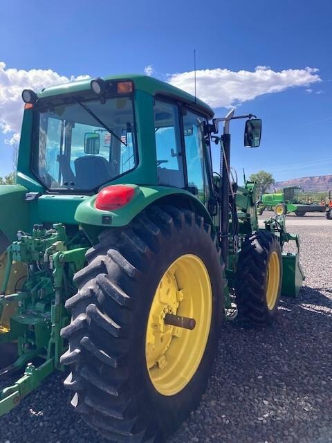 2003 John Deere 6420 Image