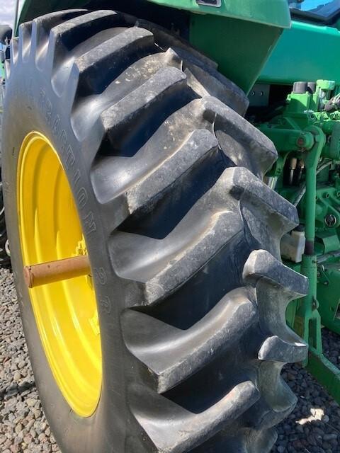 2003 John Deere 6420 Image