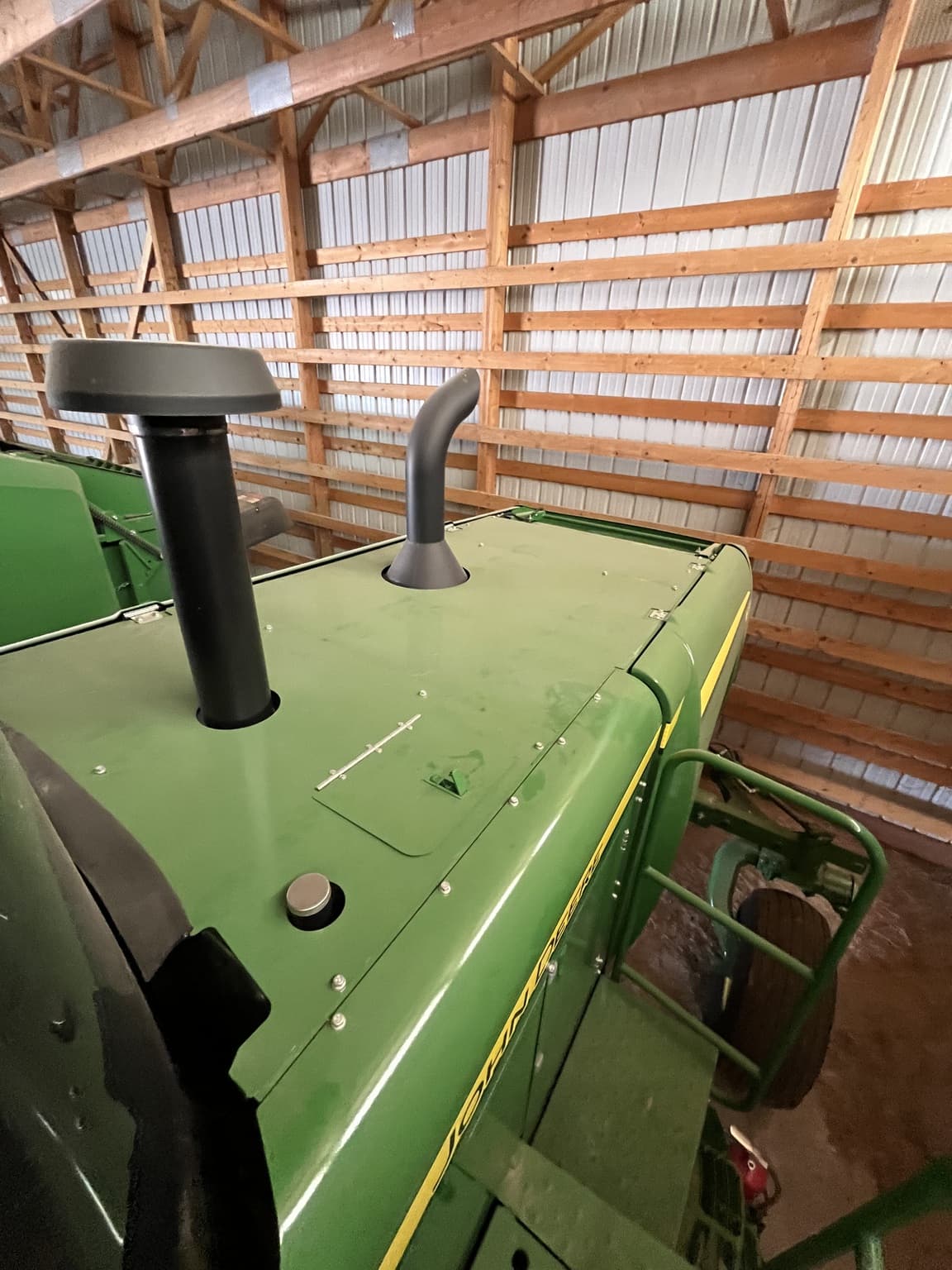 2020 John Deere W235 Image