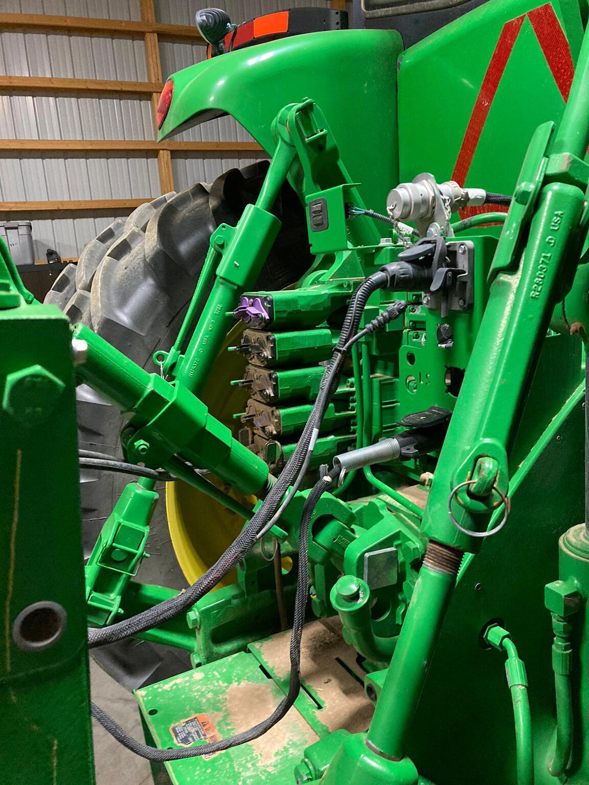 2017 John Deere 8245R Image