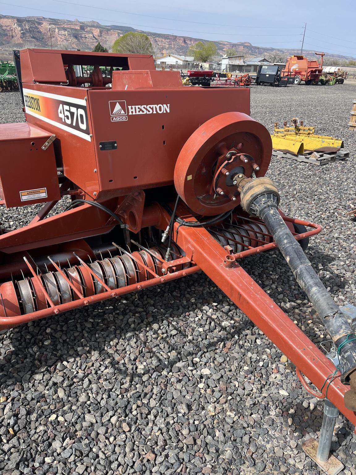 2003 Hesston 4570 Image
