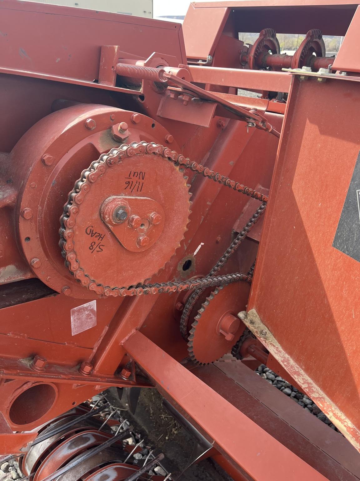 2003 Hesston 4570 Image