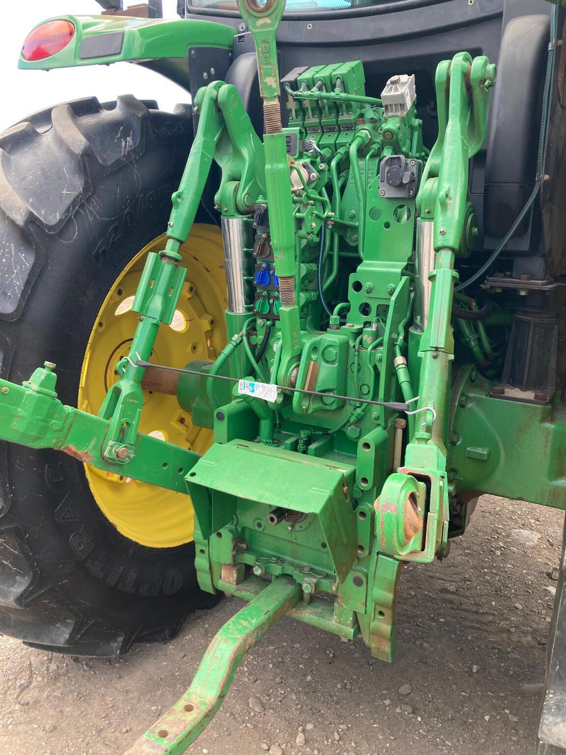 2019 John Deere 6175R Image