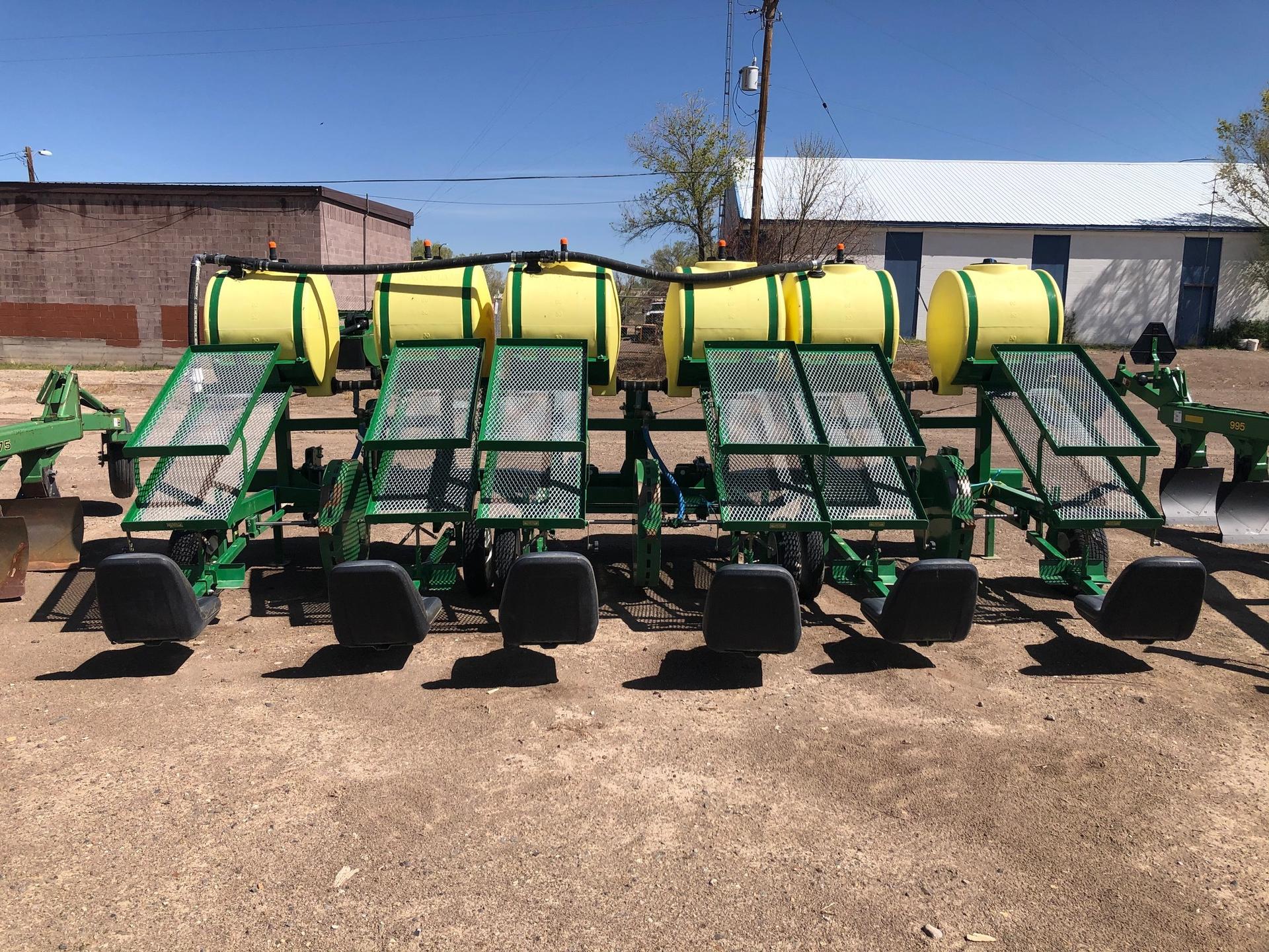 John Deere 1600 Image