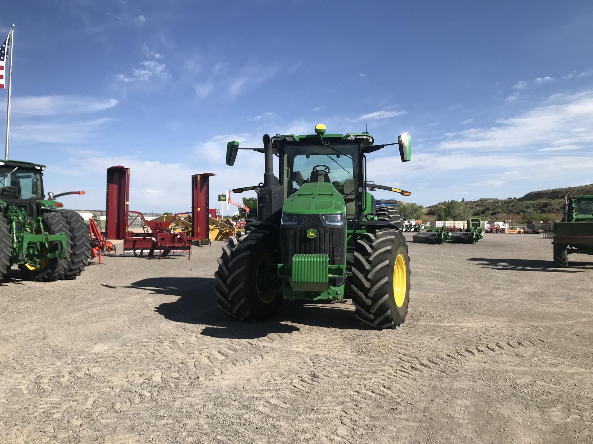 2021 John Deere 8R 280 Image