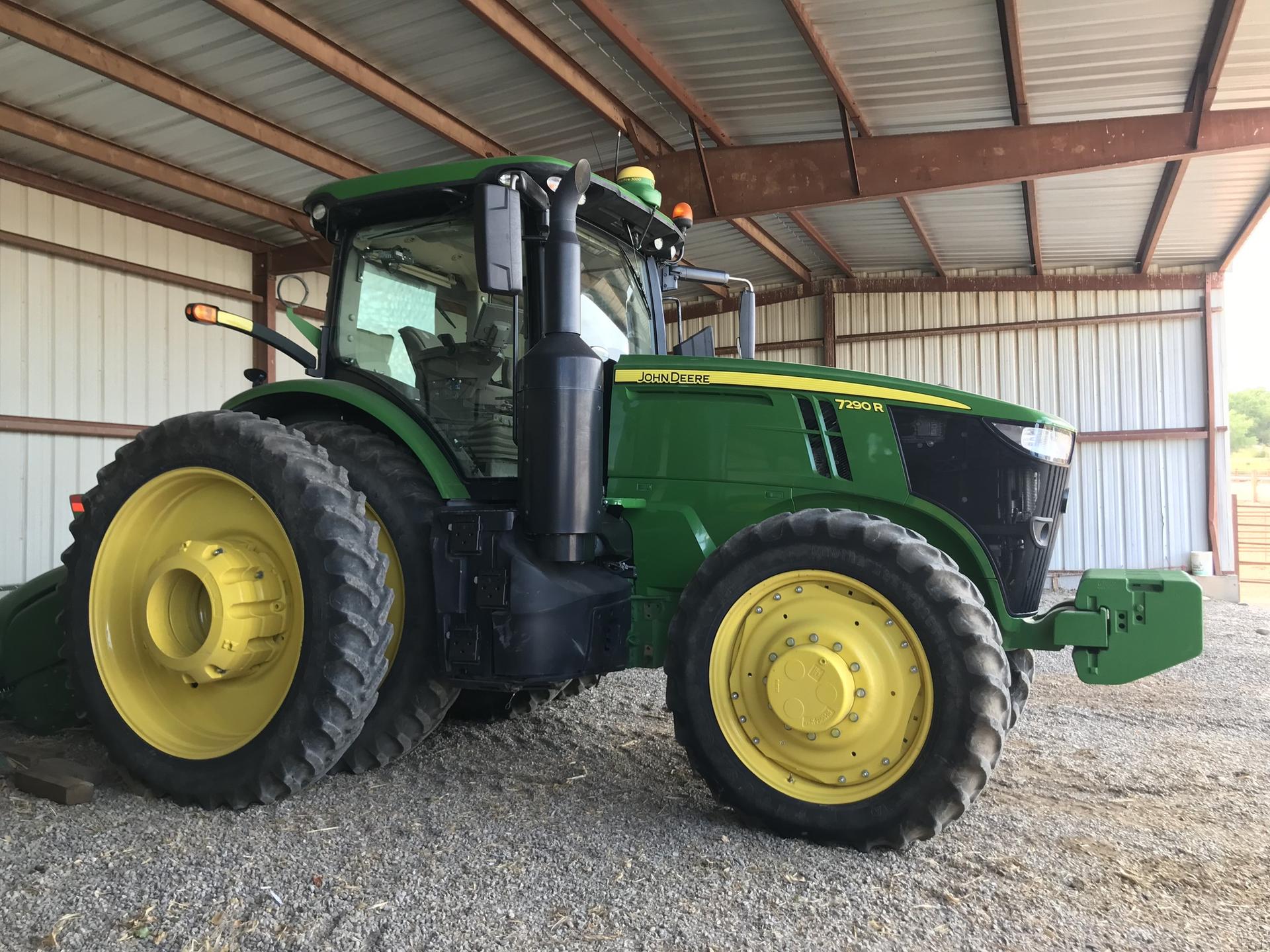 2018 John Deere 7290R Image