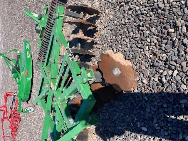 2011 Frontier DH1280 Image