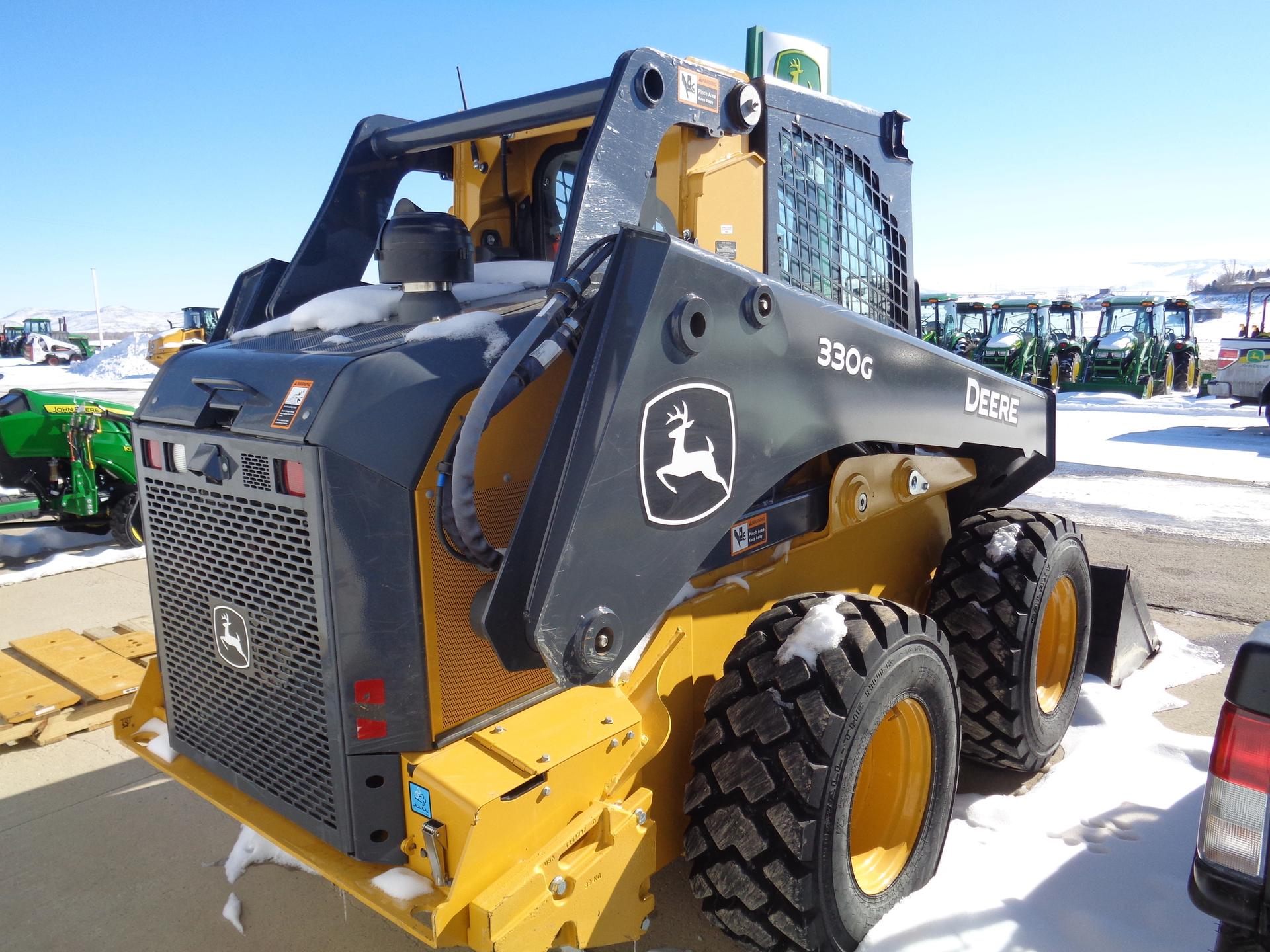 2022 John Deere 330G Image