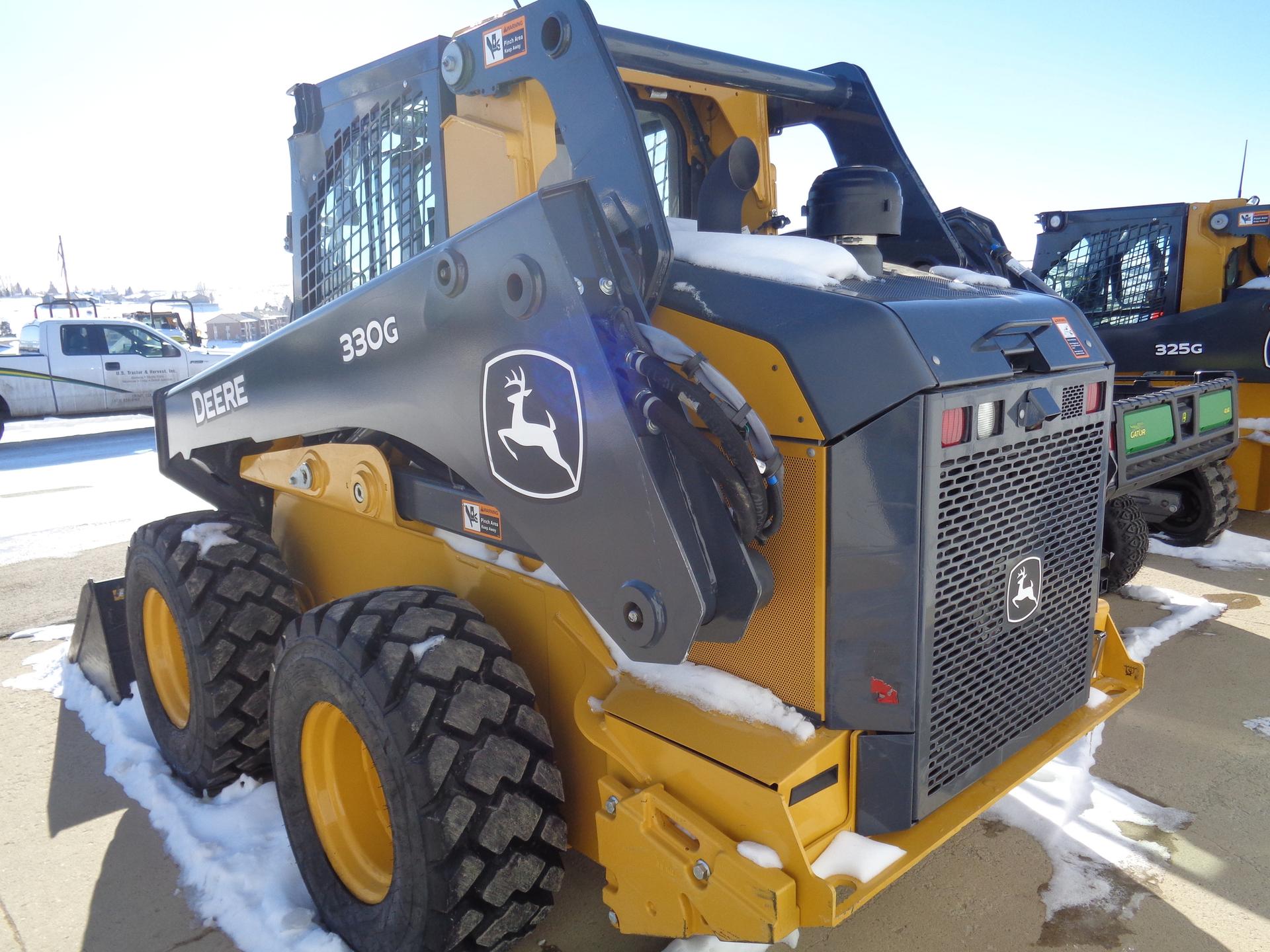 2022 John Deere 330G Image