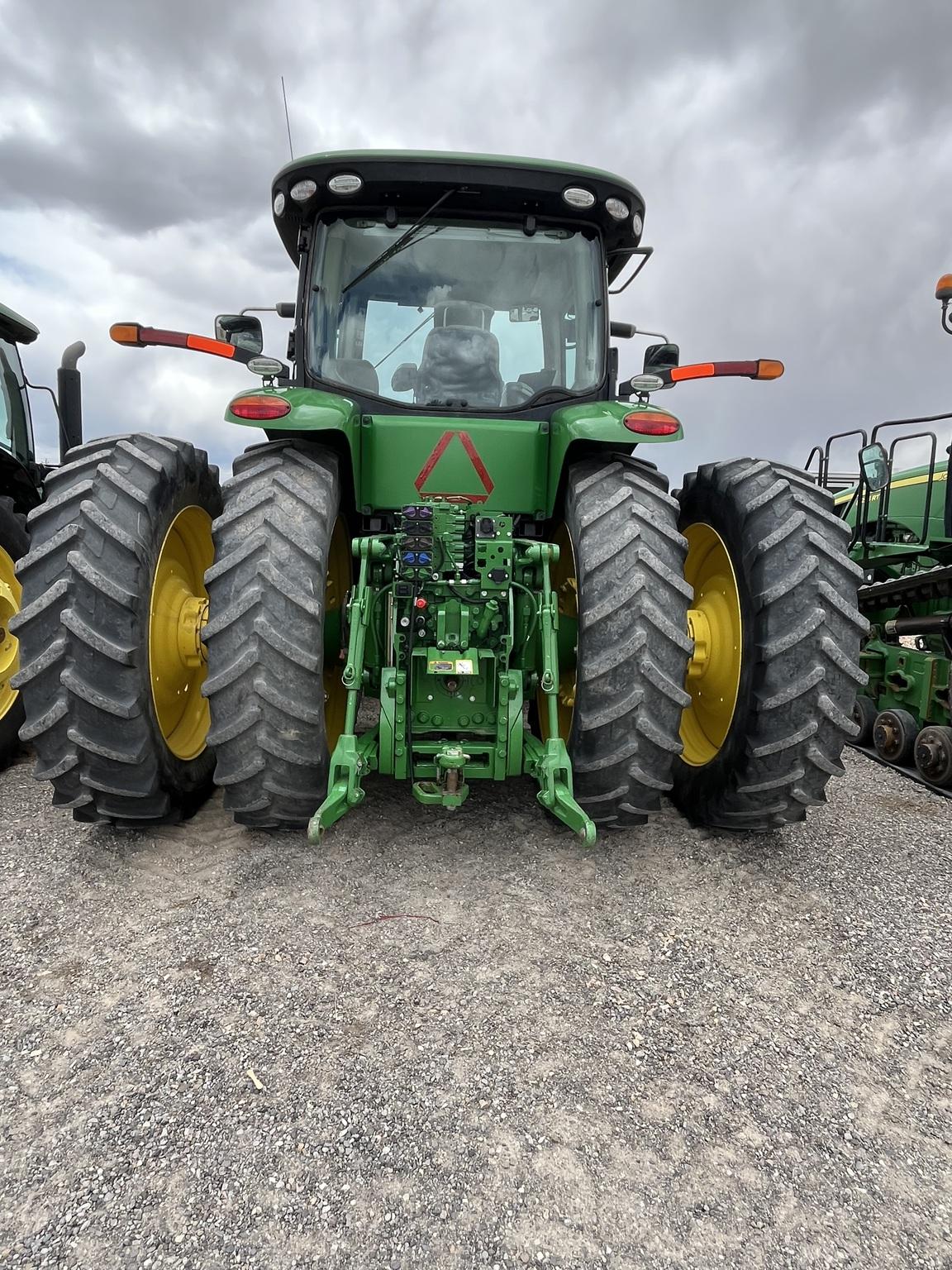2017 John Deere 7270R Image