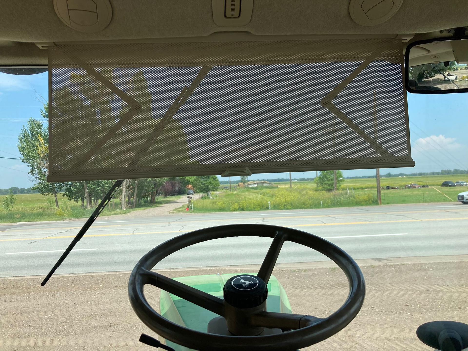 2011 John Deere 8285R Image
