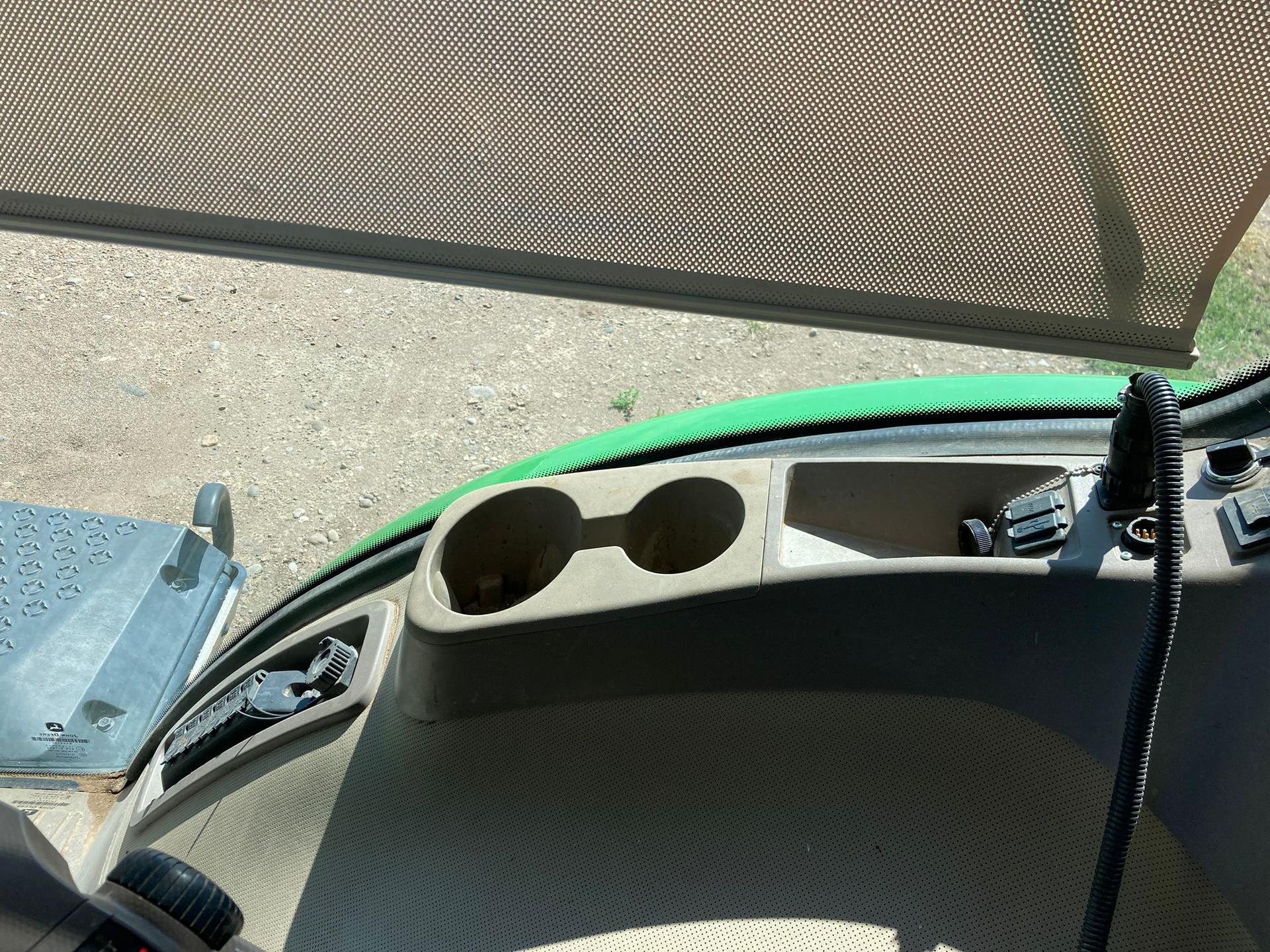 2019 John Deere 8245R Image