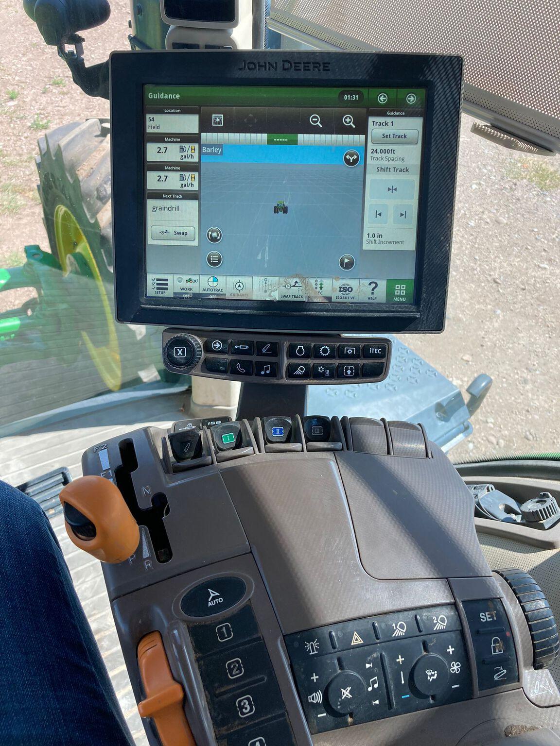 2019 John Deere 8245R Image
