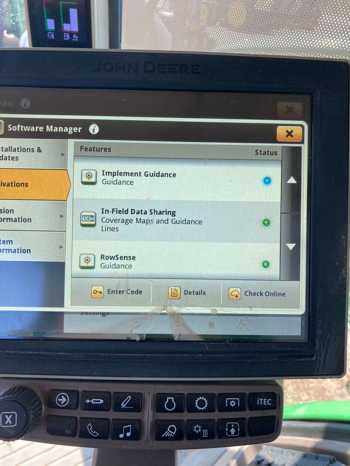 2019 John Deere 8245R Image