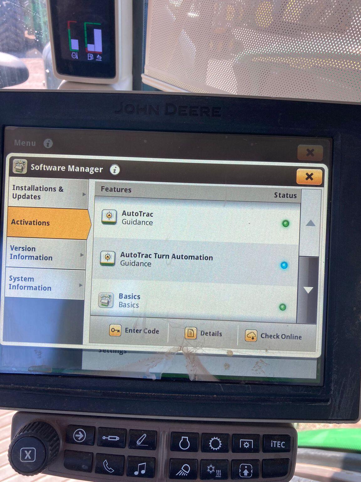 2019 John Deere 8245R Image