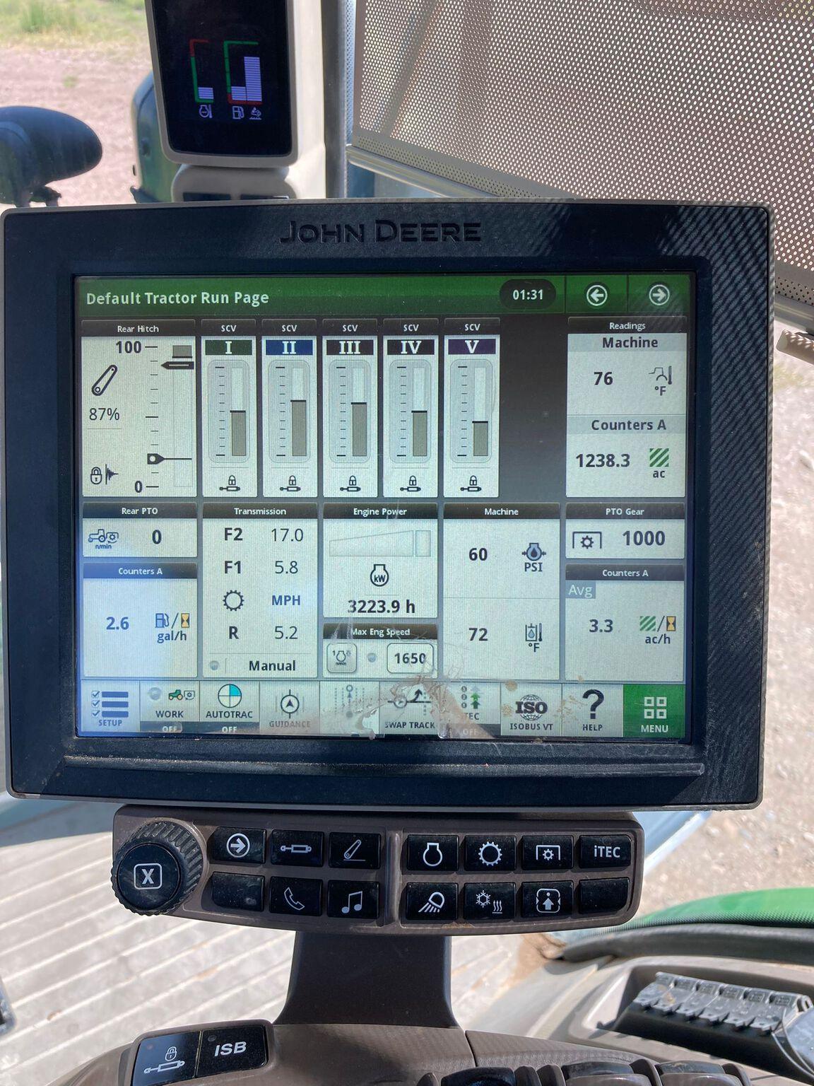 2019 John Deere 8245R Image