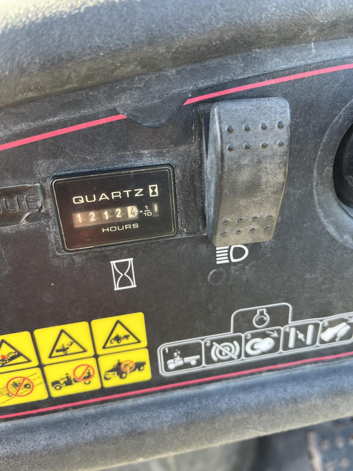 2005 Toro WORKMASTER Image