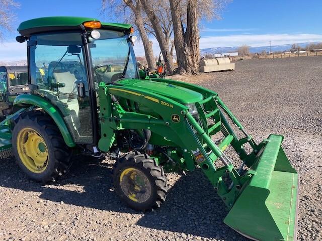 2019 John Deere 3046R Image