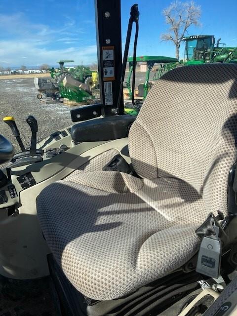 2019 John Deere 3046R Image