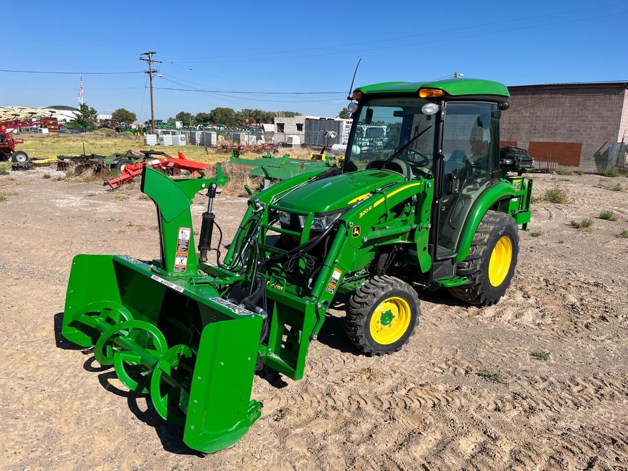 2022 John Deere 3046R Image