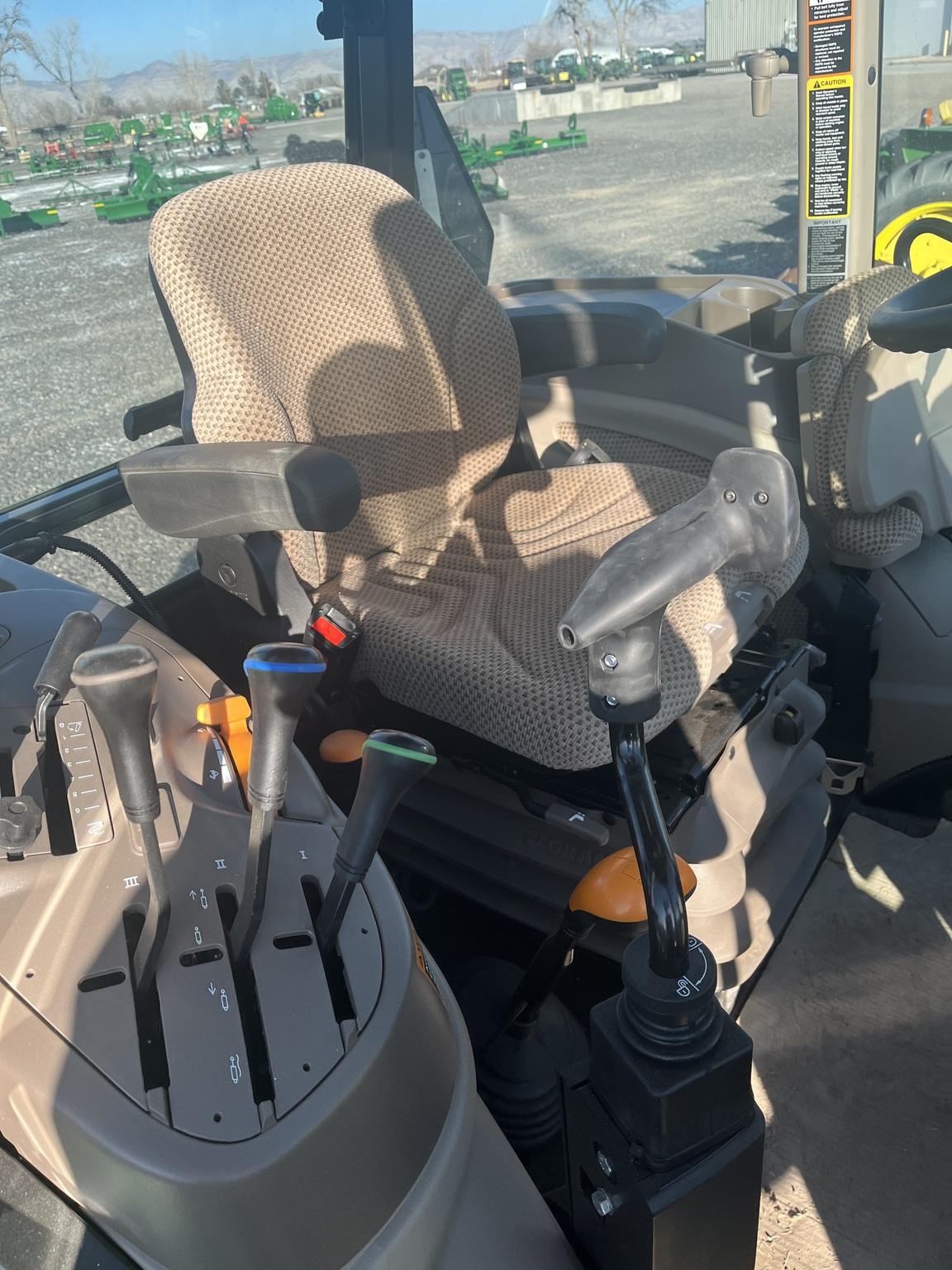 2024 John Deere 6120E Image