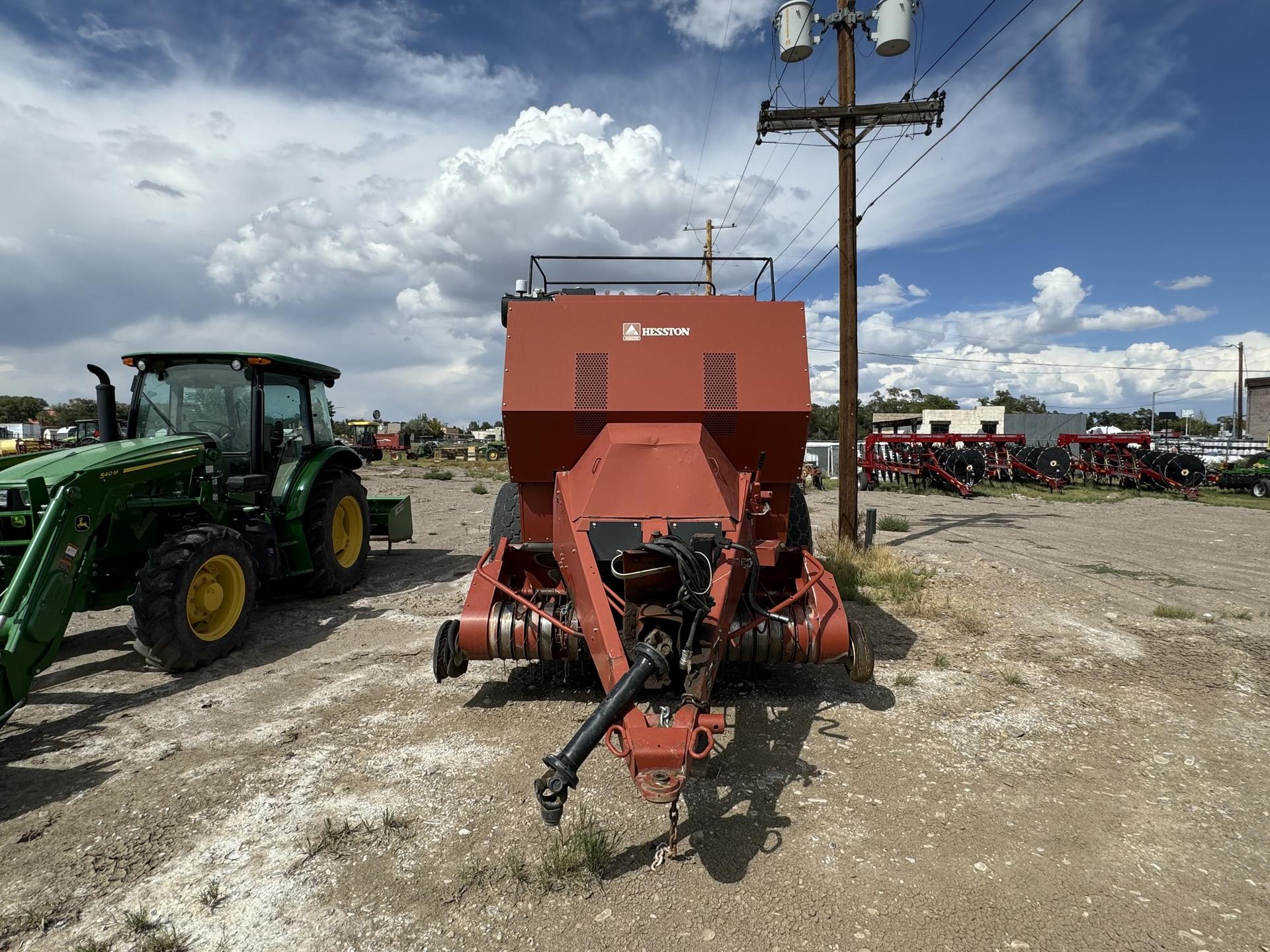 2004 Hesston 4910 Image