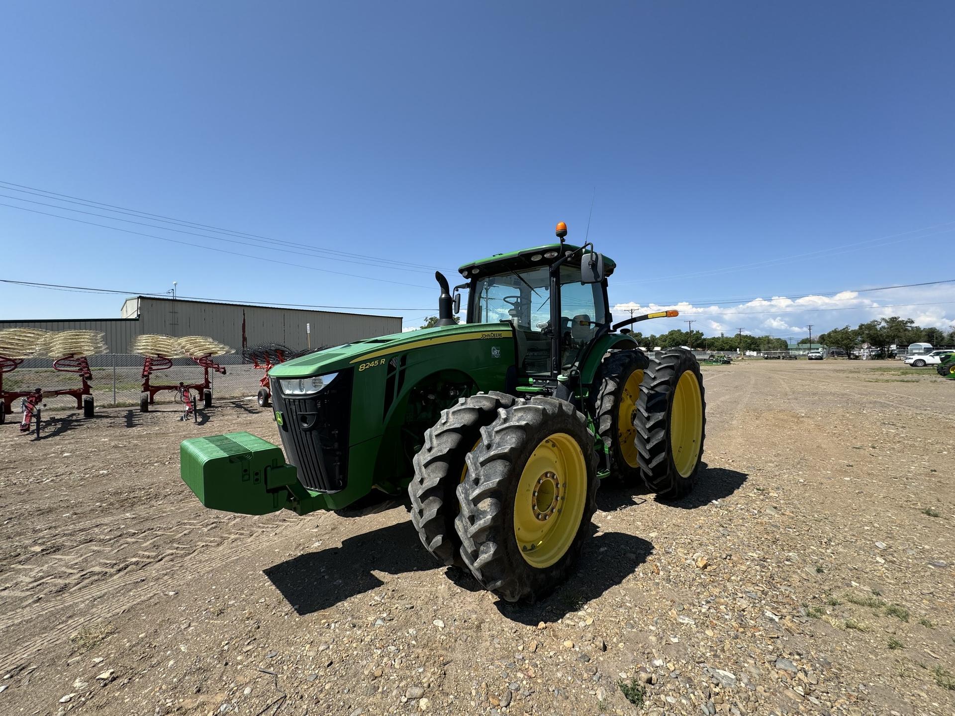2016 John Deere 8245R Image