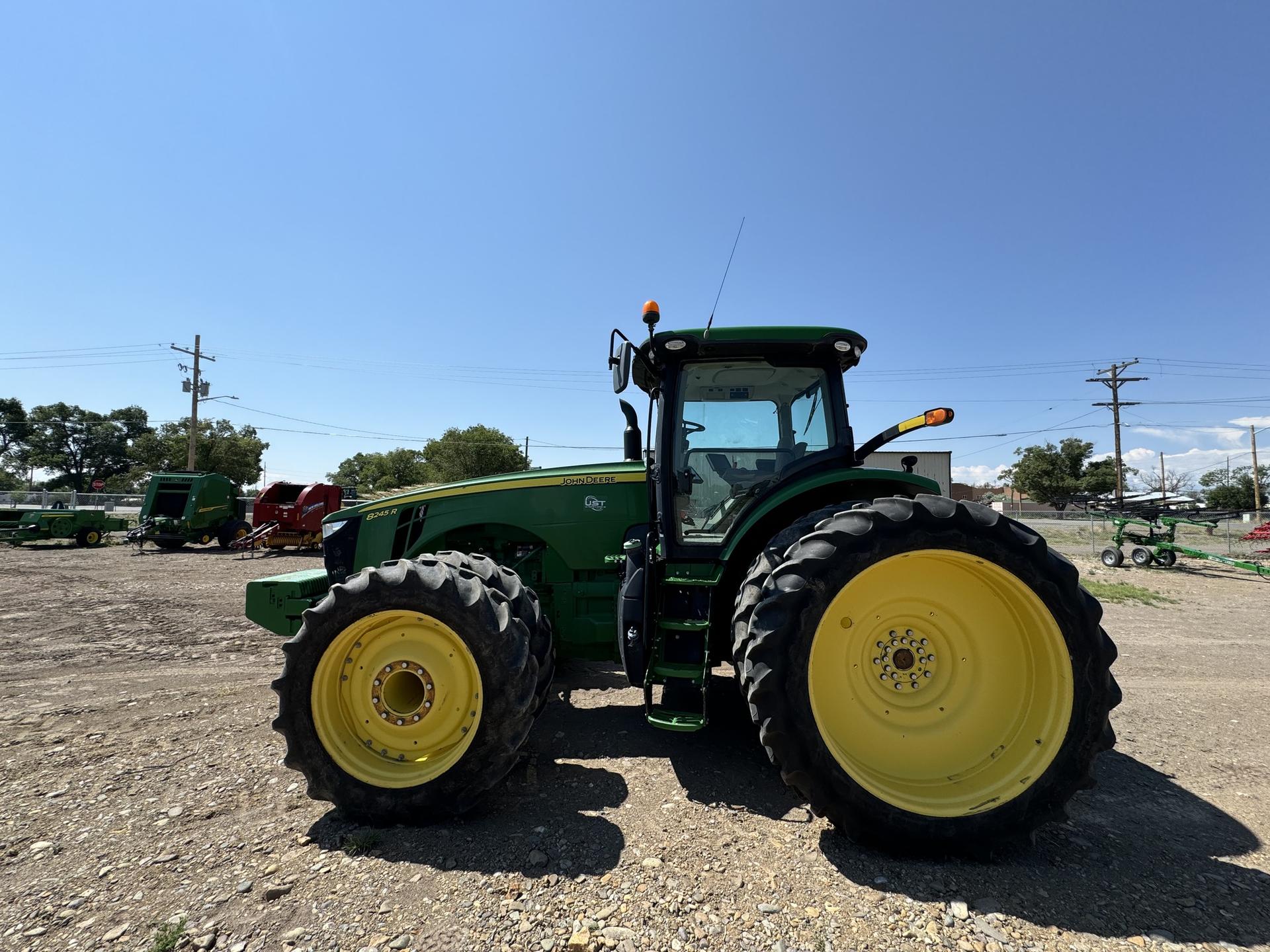 2016 John Deere 8245R Image