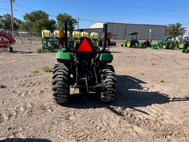2021 John Deere 2032R Image
