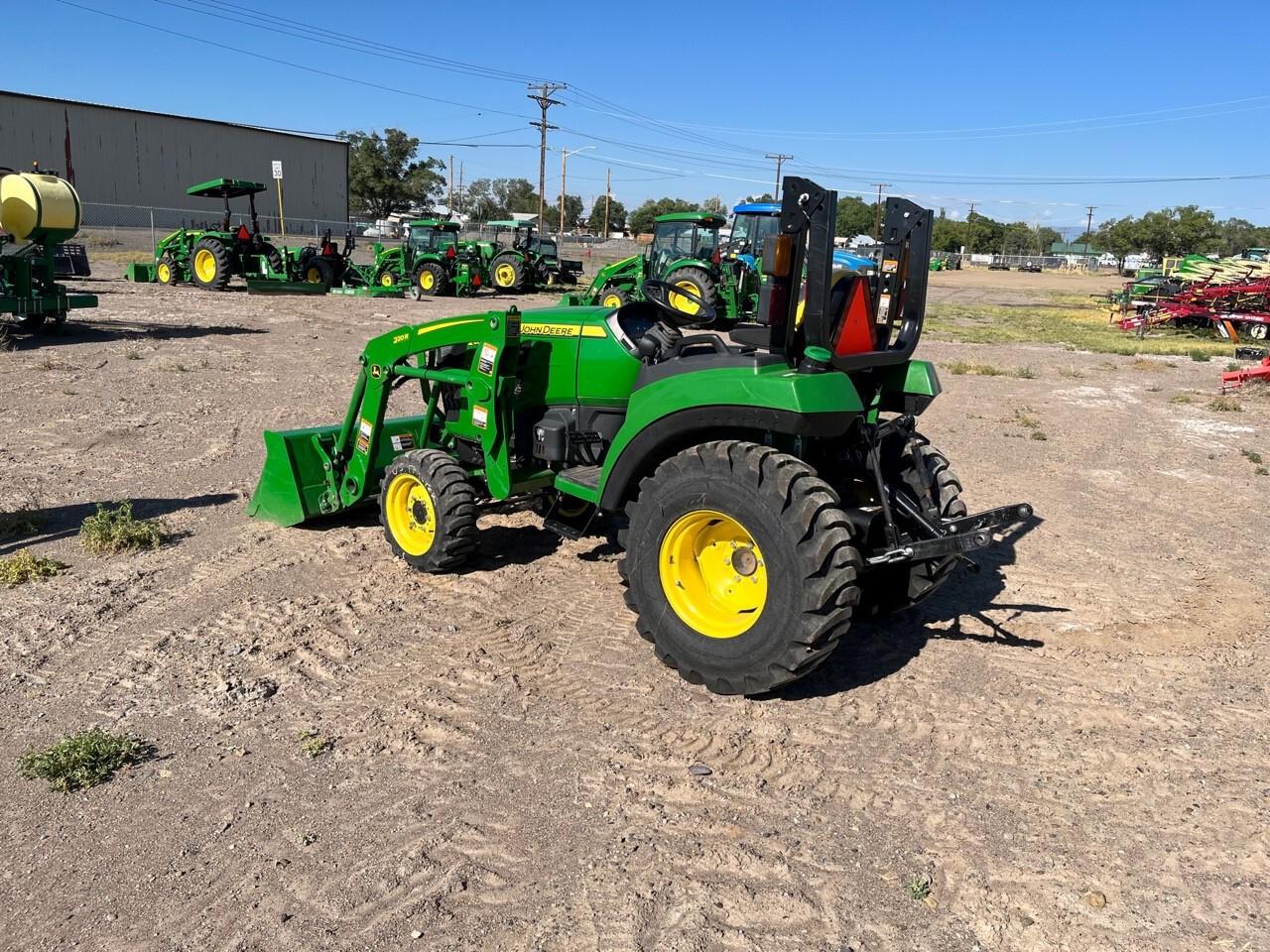 2021 John Deere 2032R Image