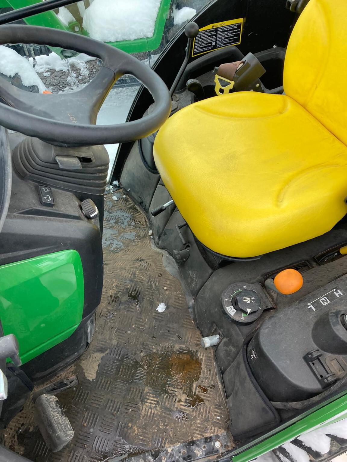 2020 John Deere 1025R Image