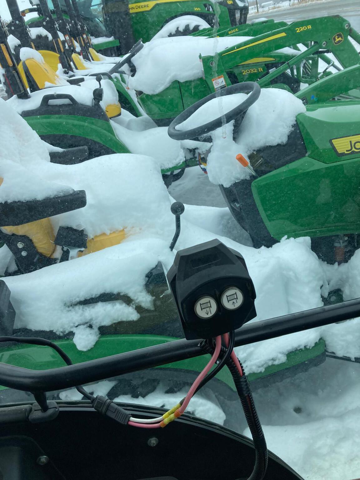 2020 John Deere 1025R Image