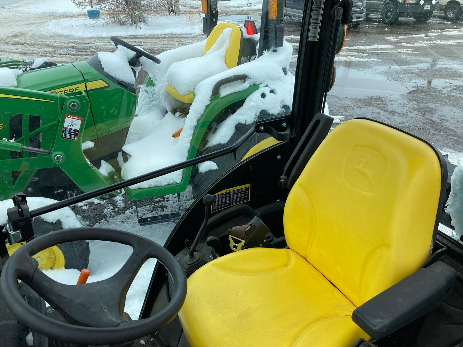 2020 John Deere 1025R Image