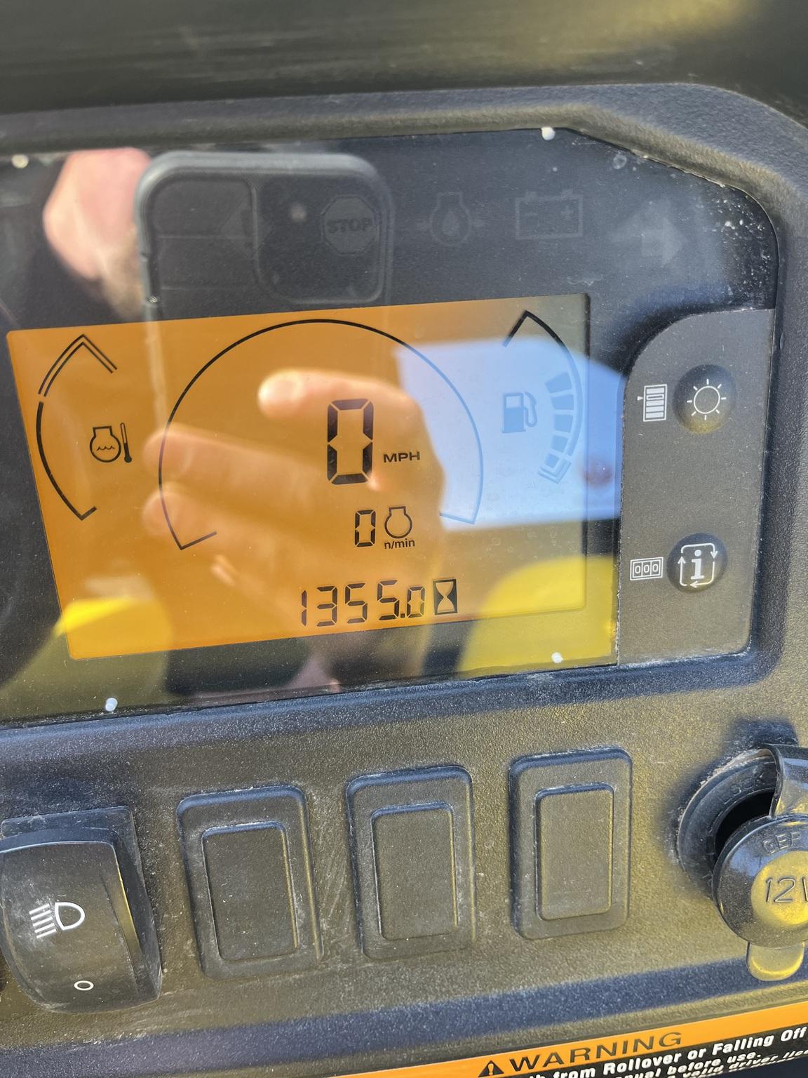 2020 John Deere 825M Image