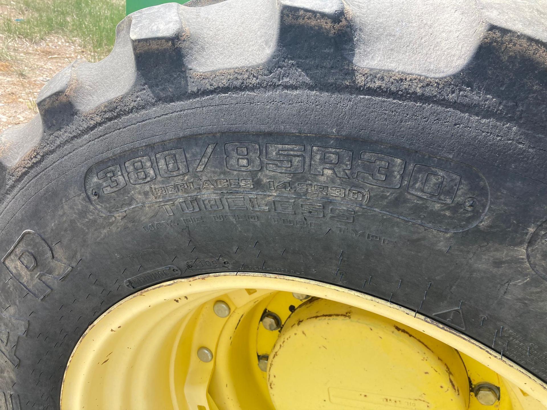 1994 John Deere 4960 Image