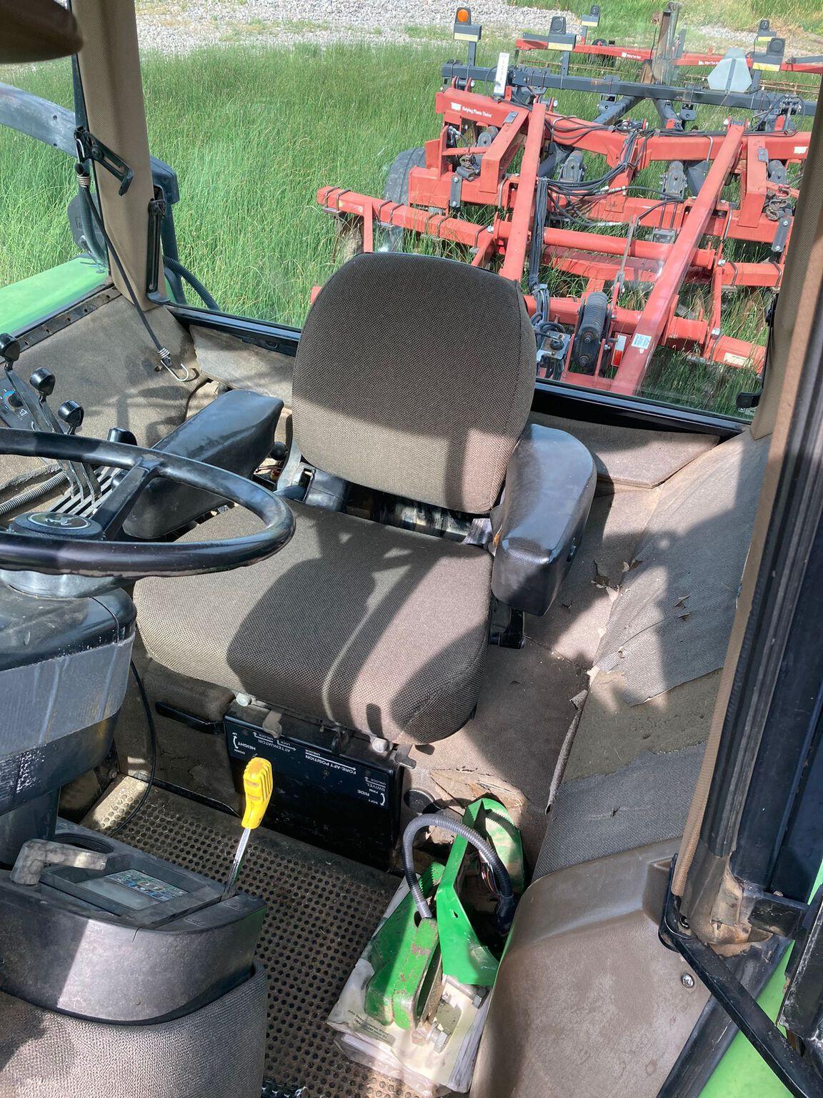 1994 John Deere 4960 Image