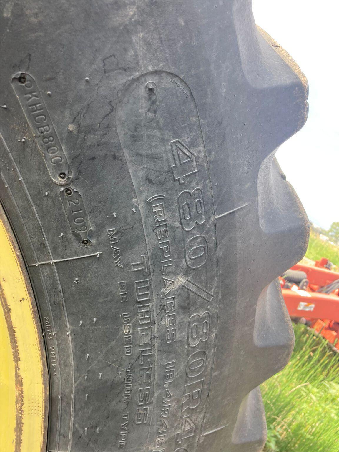1994 John Deere 4960 Image