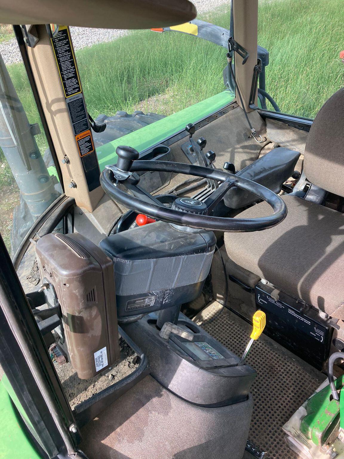 1994 John Deere 4960 Image