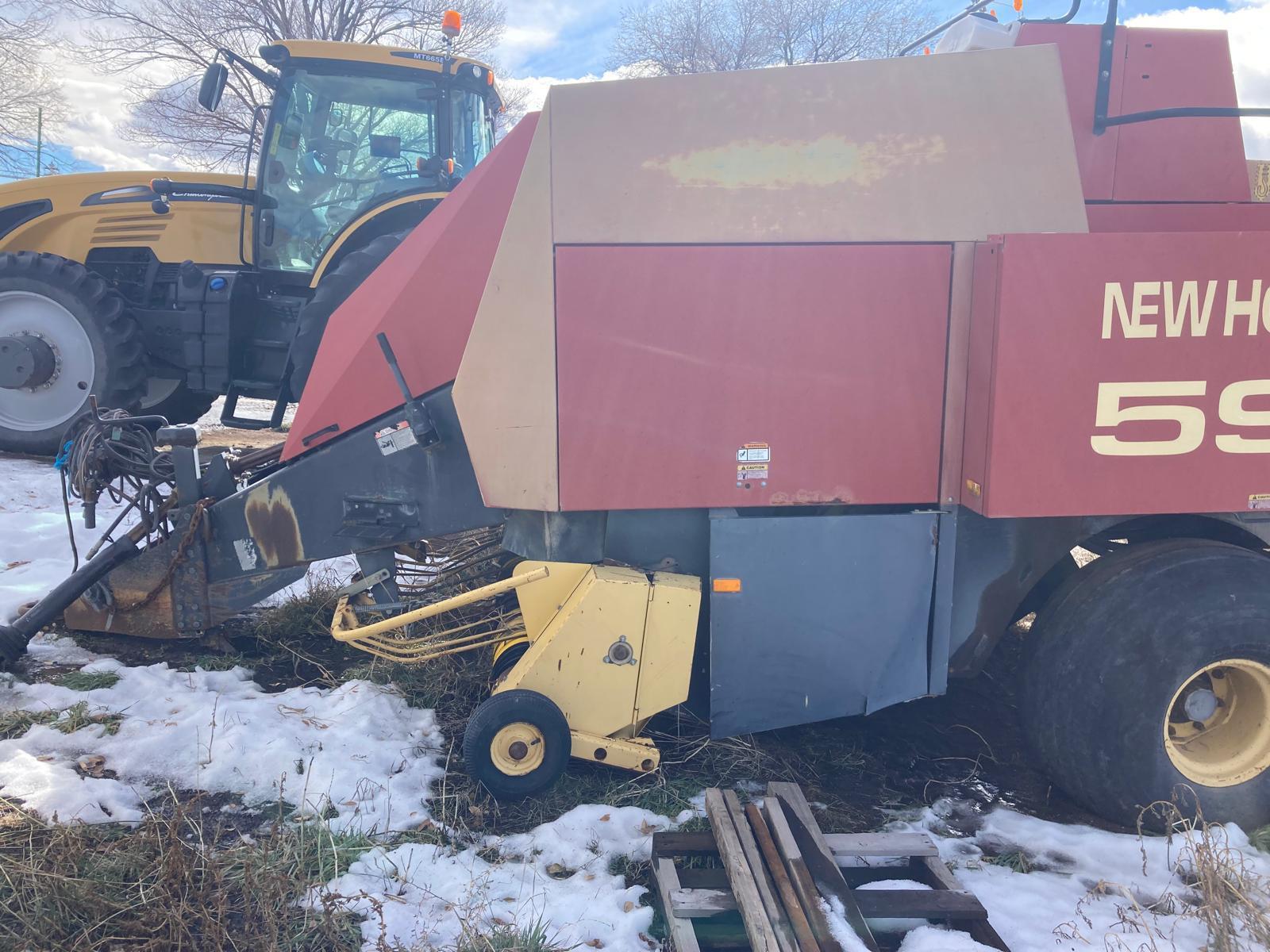 1999 New Holland 595 Image